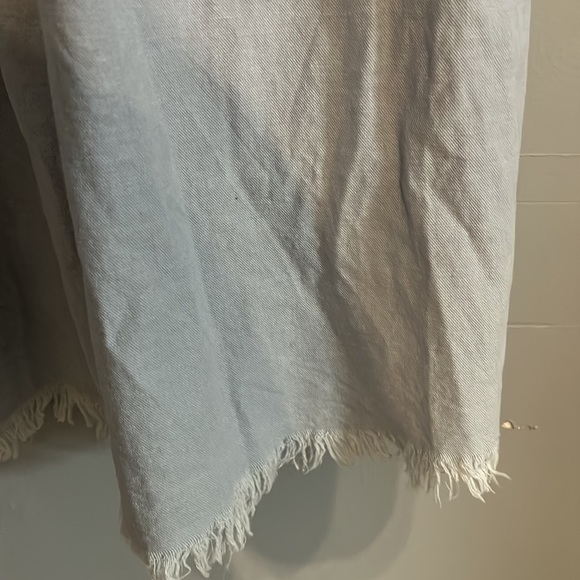 Easel Summer Señorita Chambray Off Shoulder Dress size medium - Picture 4 of 8